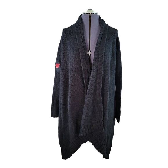 Meesh & Mia Wisconsin Badgers Black Cardigan Wrap Sweater Sz M - Picture 1 of 10